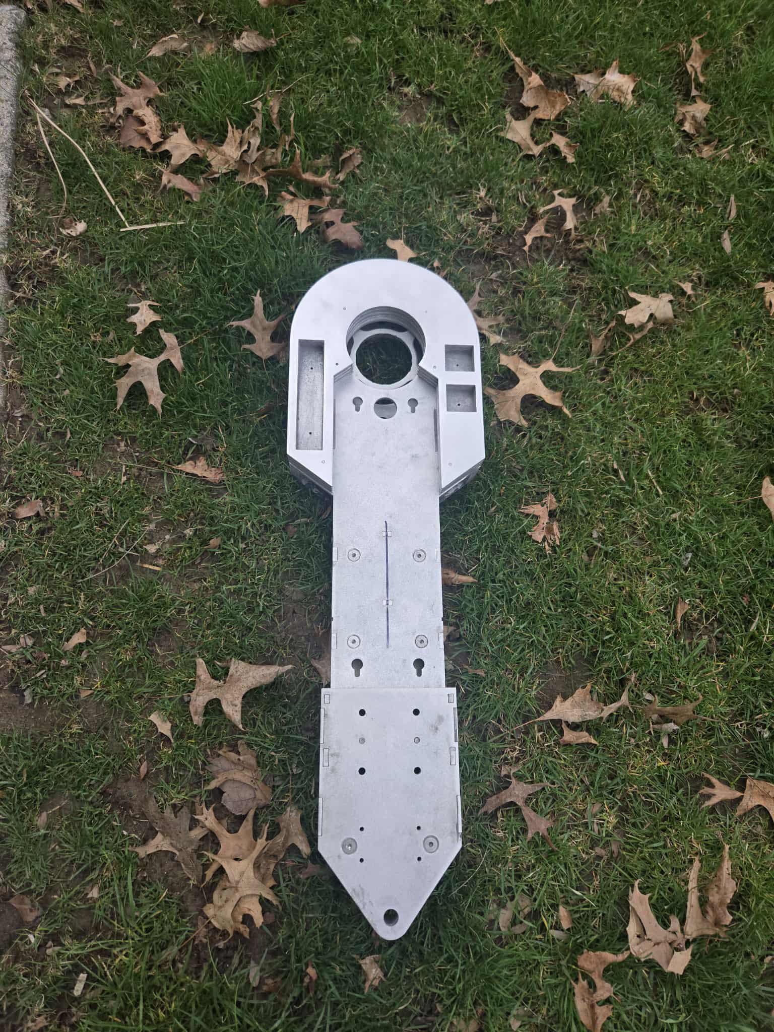 horseshoe on scav leg.jpg